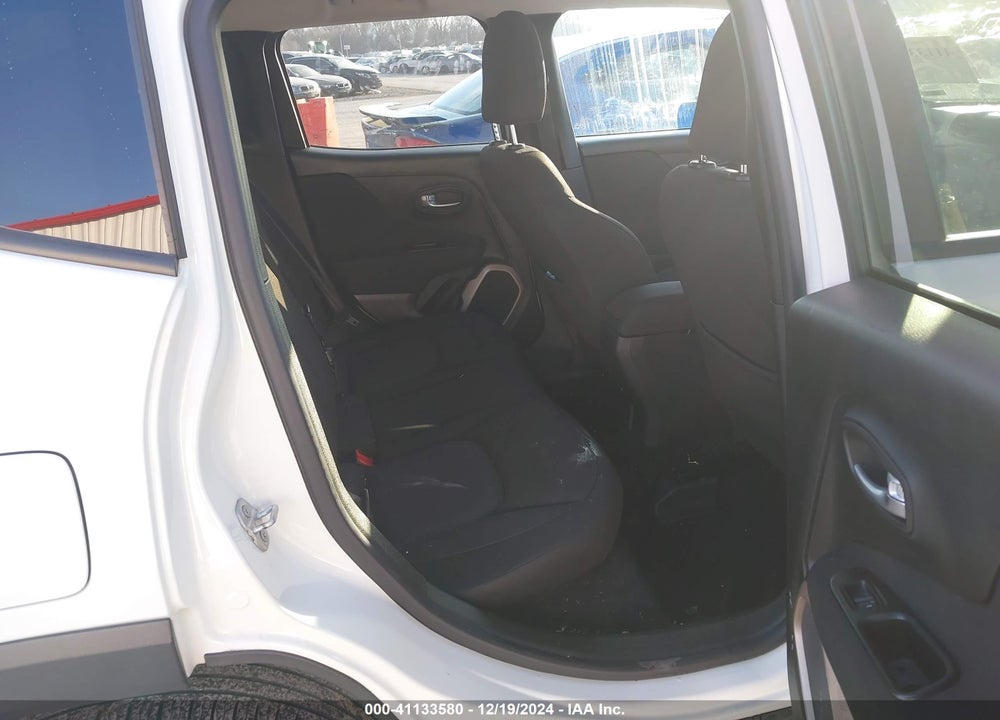 2016 JEEP RENEGADE LATITUDE VIN: ZACCJABT5GPC46540