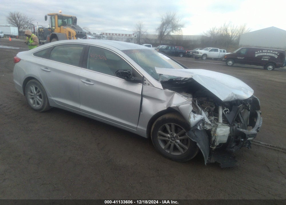 2017 HYUNDAI SONATA VIN: 5NPE24AF6HH457839