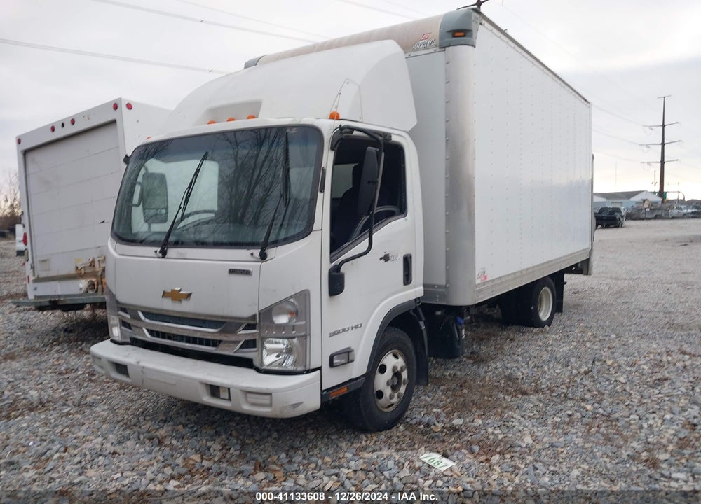 2016 CHEVROLET 3500HD LCF DIESEL VIN: JALBDW171G7F01641