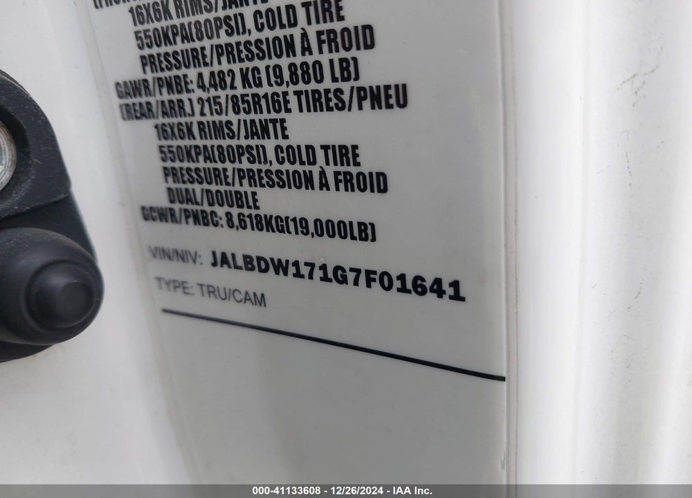 2016 CHEVROLET 3500HD LCF DIESEL VIN: JALBDW171G7F01641
