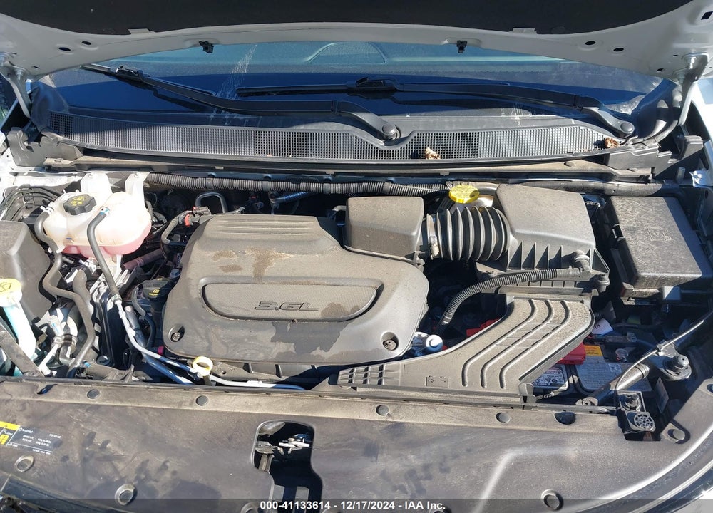 2024 CHRYSLER PACIFICA TOURING L VIN: 2C4RC1BG0RR125856