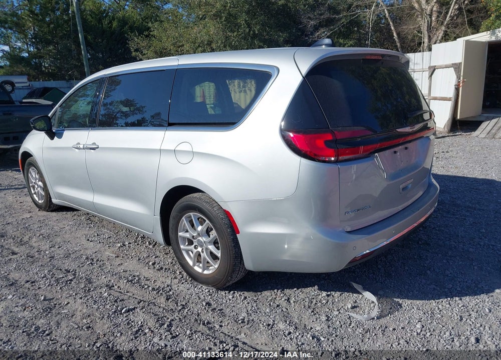 2024 CHRYSLER PACIFICA TOURING L VIN: 2C4RC1BG0RR125856