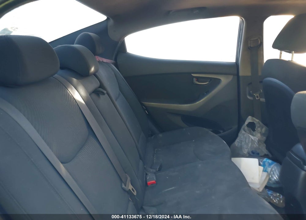 2015 HYUNDAI ELANTRA SE VIN: KMHDH4AE1FU299541