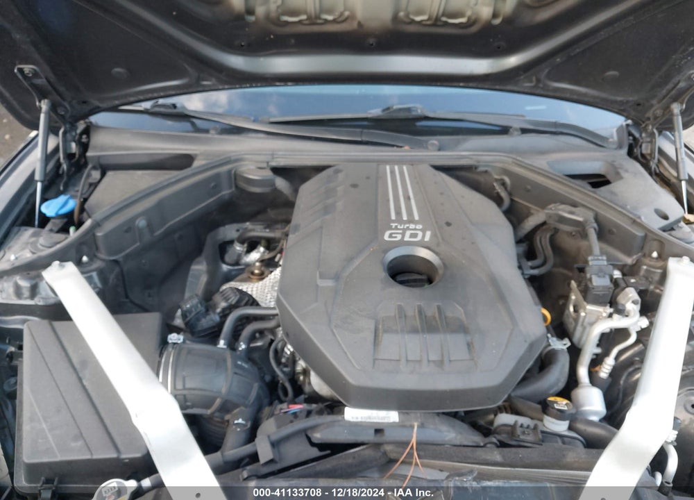 2019 GENESIS G70 VIN: KMTG64LA7KU027220