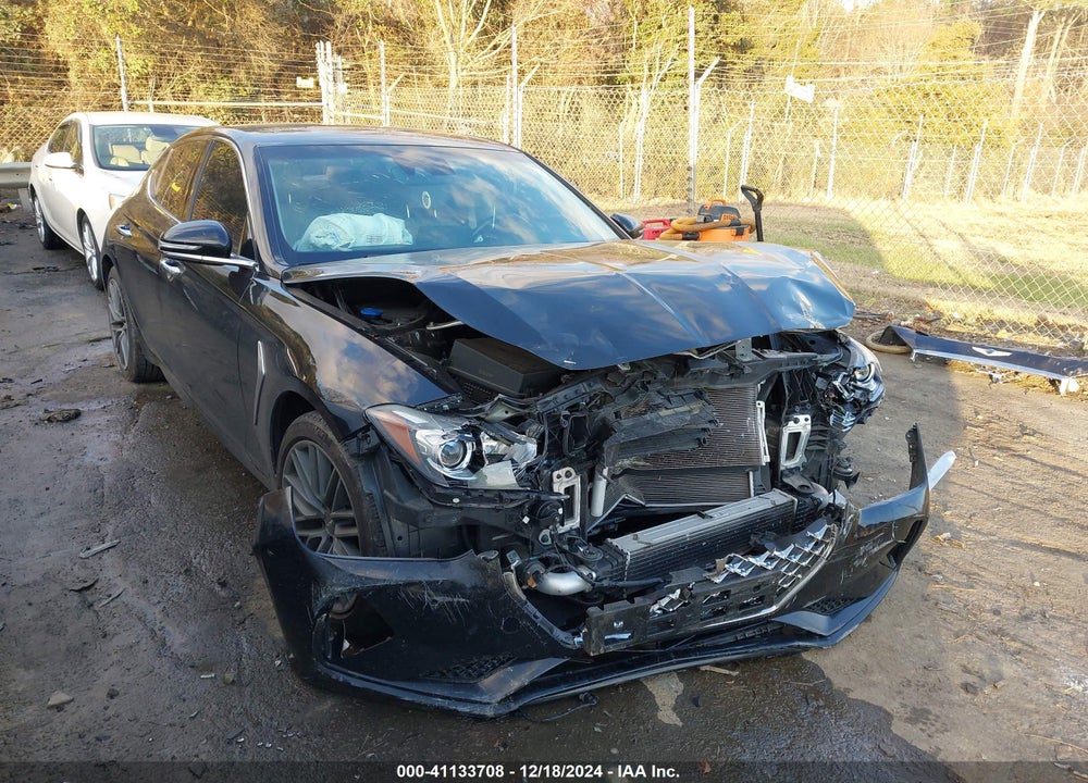 2019 GENESIS G70 VIN: KMTG64LA7KU027220