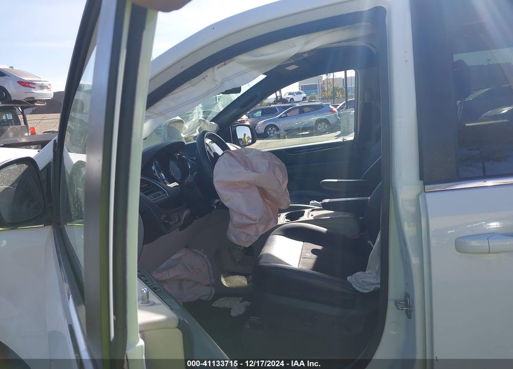 2019 DODGE GRAND CARAVAN SXT VIN: 2C4RDGCG0KR662246
