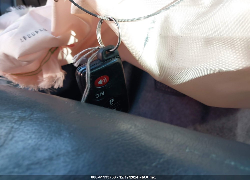 2013 TOYOTA PRIUS PLUG-IN VIN: JTDKN3DP3D3031881