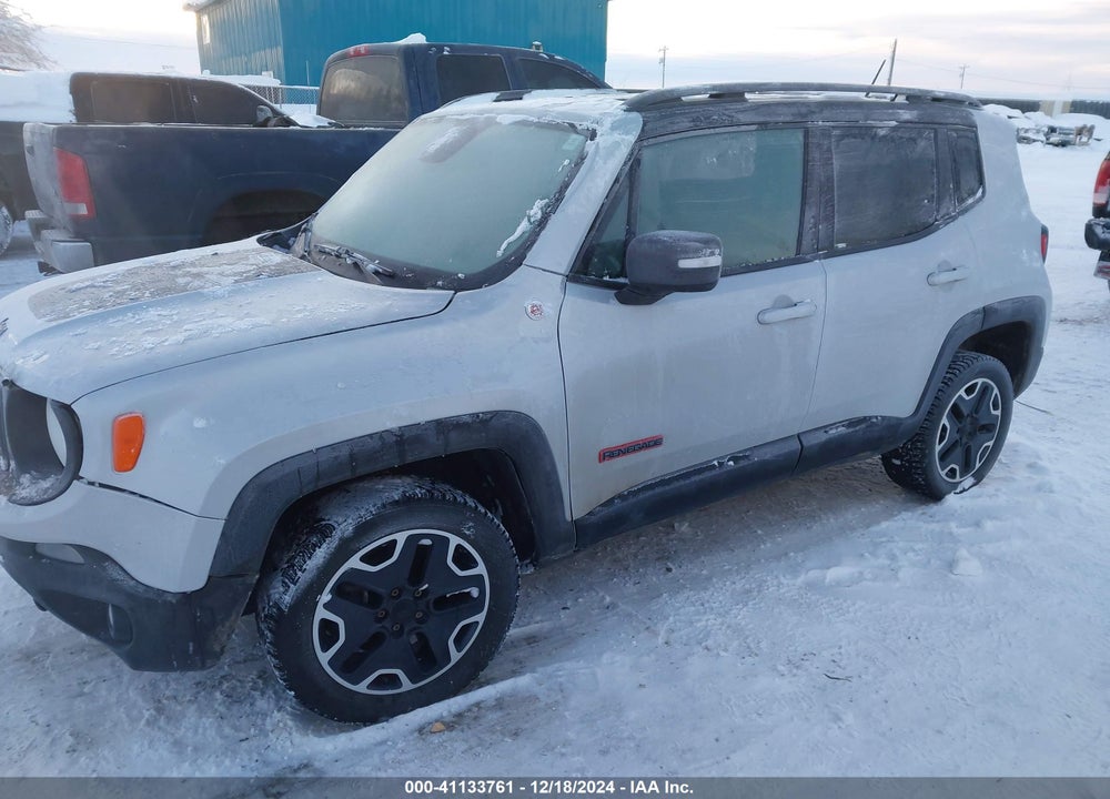 2015 JEEP RENEGADE TRAILHAWK VIN: ZACCJBCT0FPB78425