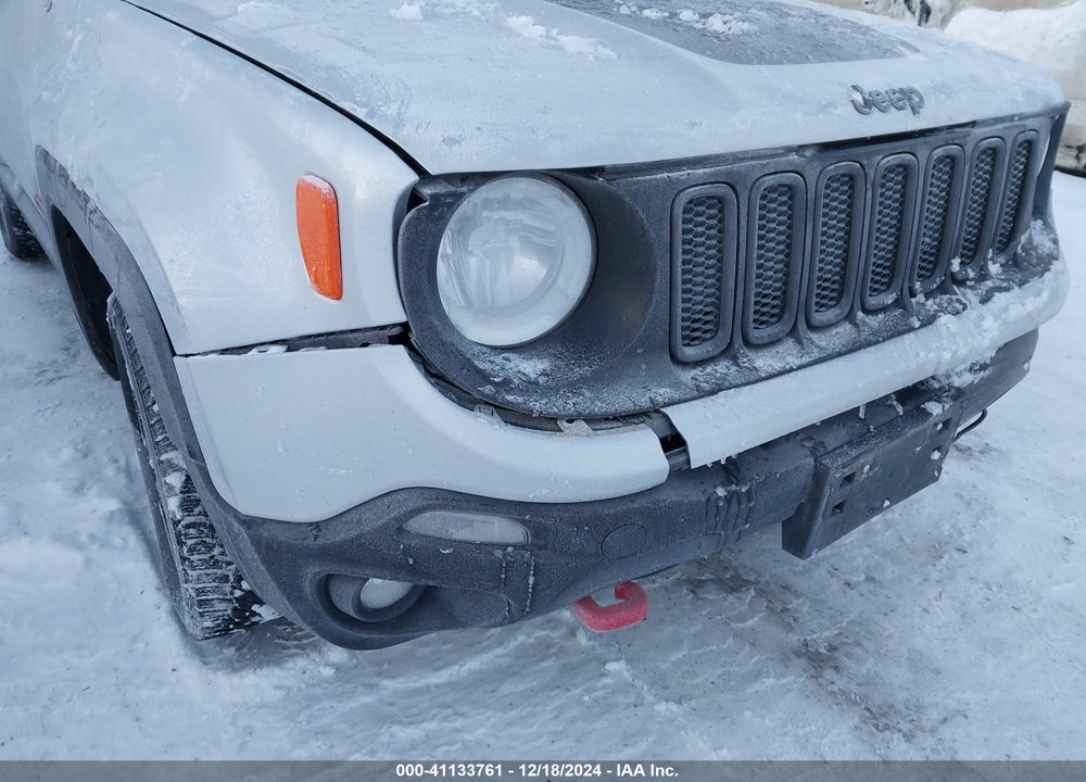 2015 JEEP RENEGADE TRAILHAWK VIN: ZACCJBCT0FPB78425