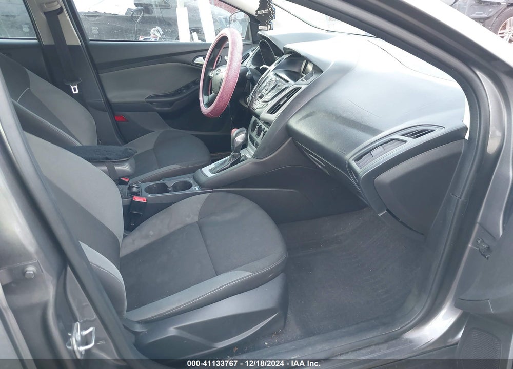 2014 FORD FOCUS SE VIN: 1FADP3F25EL385977