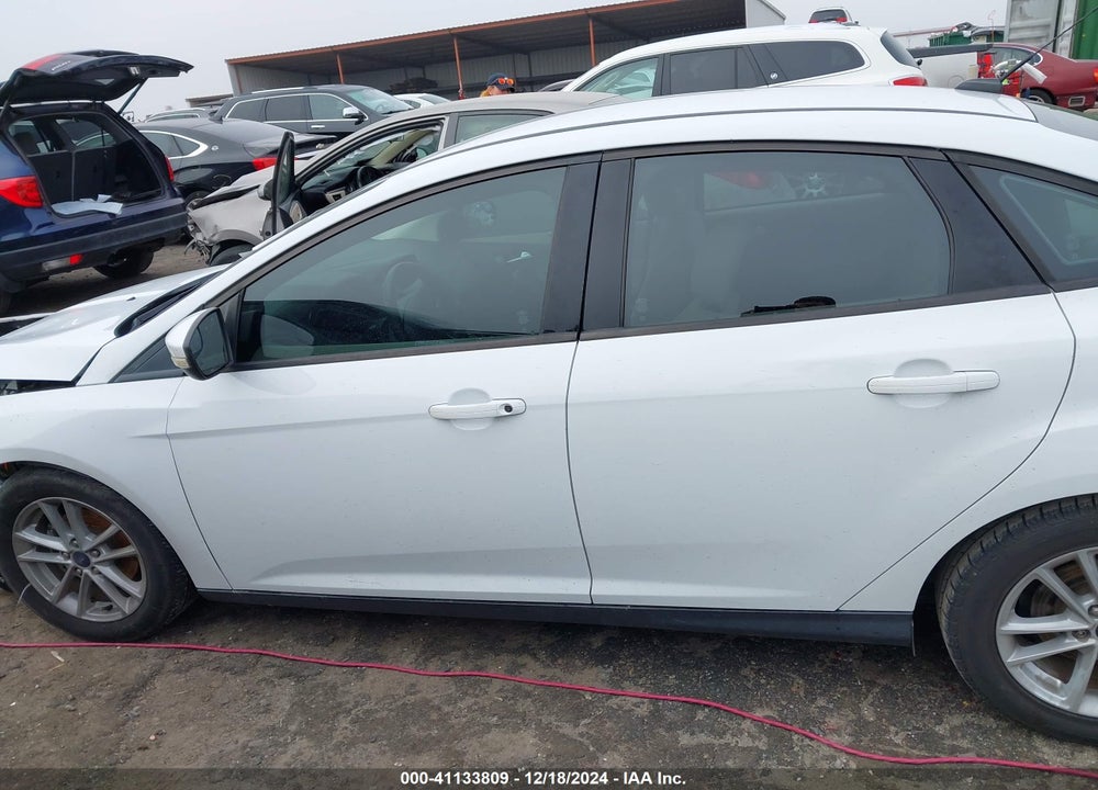 2018 FORD FOCUS SE VIN: 1FADP3FE5JL286323
