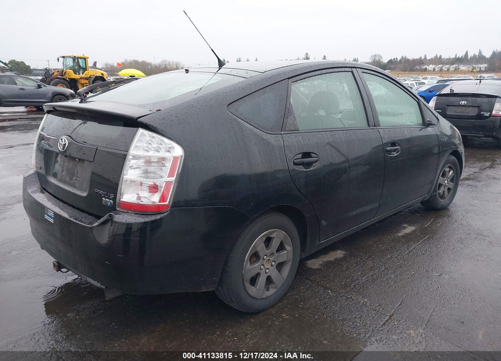 2007 TOYOTA PRIUS VIN: JTDKB20U577585810