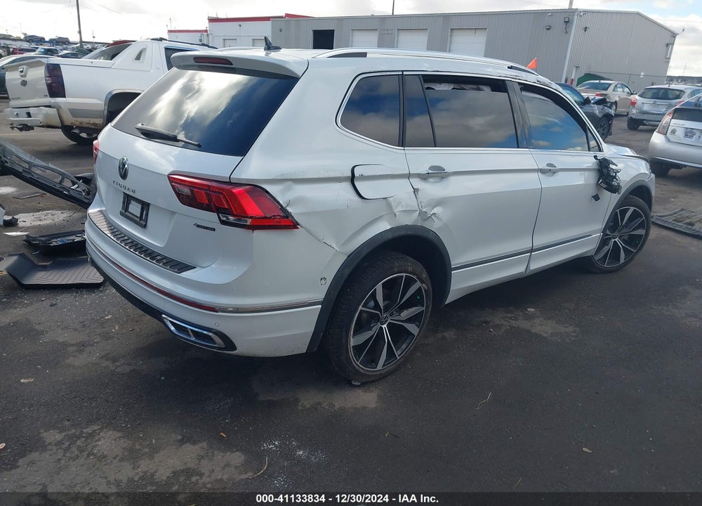2024 VOLKSWAGEN TIGUAN 2.0T SEL R-LINE VIN: 3VV4B7AX5RM134482