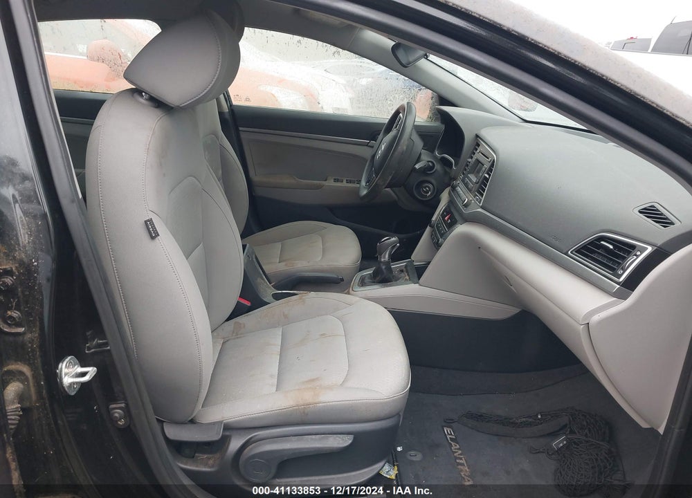2017 HYUNDAI ELANTRA SE VIN: KMHD74LF0HU396810