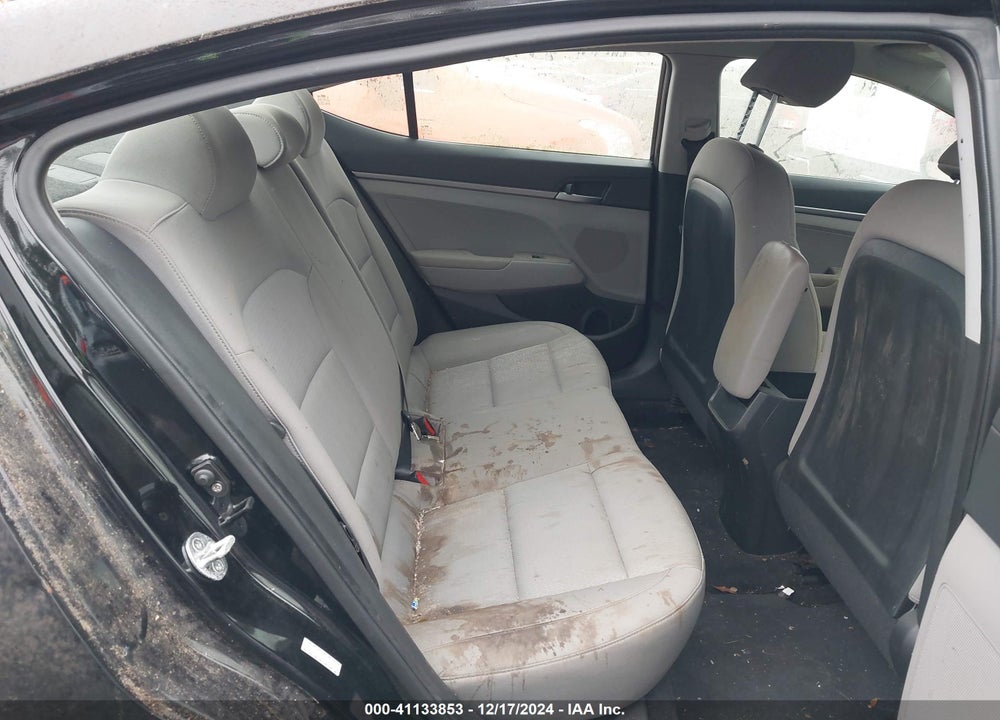 2017 HYUNDAI ELANTRA SE VIN: KMHD74LF0HU396810