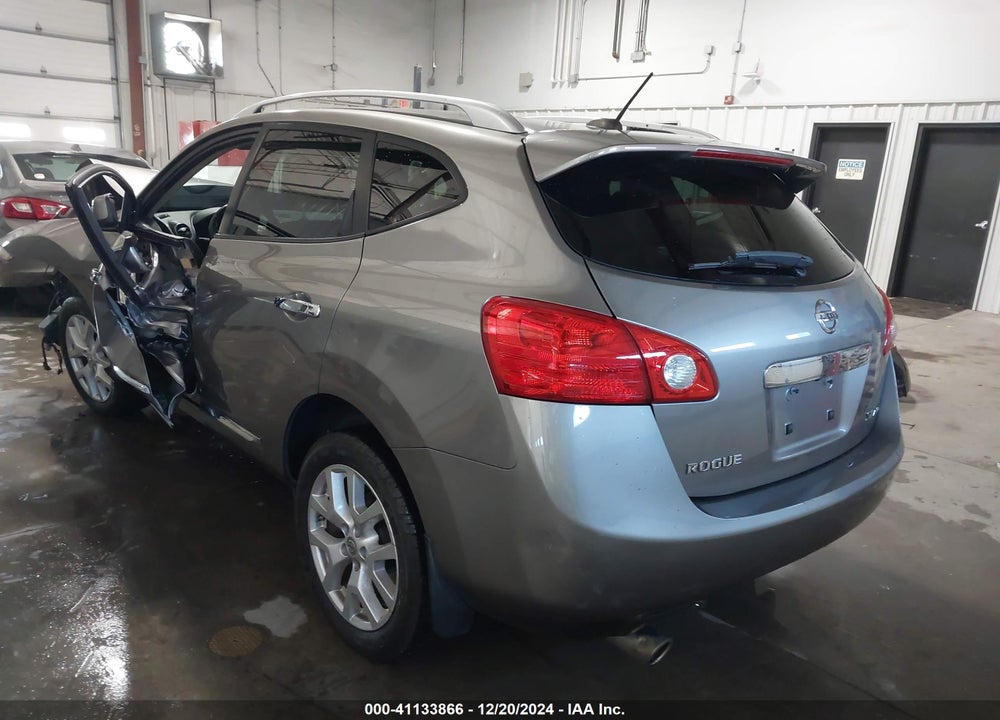 2011 NISSAN ROGUE SV VIN: JN8AS5MV9BW689400