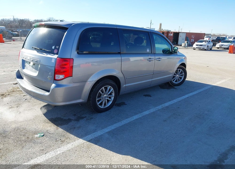 2016 DODGE GRAND CARAVAN SXT VIN: 2C4RDGCG4GR352320