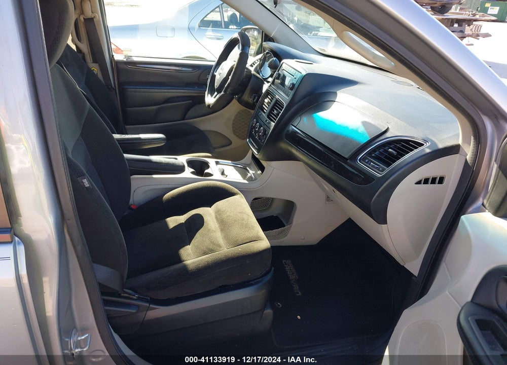 2016 DODGE GRAND CARAVAN SXT VIN: 2C4RDGCG4GR352320