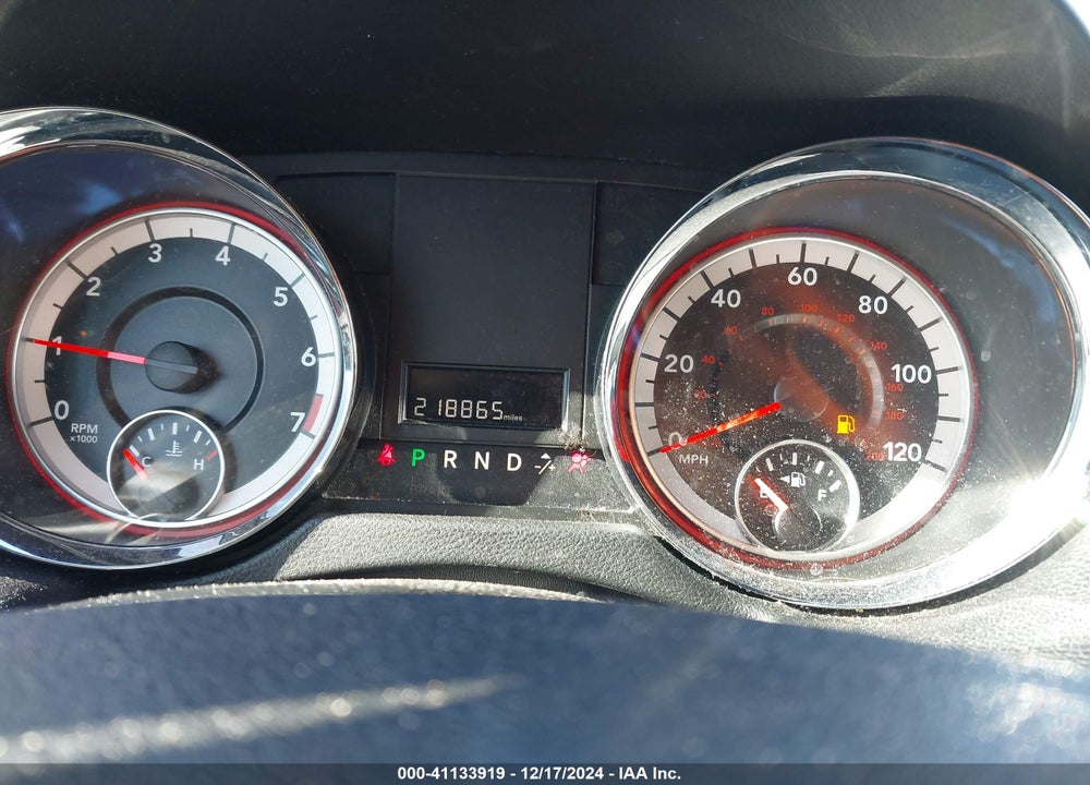 2016 DODGE GRAND CARAVAN SXT VIN: 2C4RDGCG4GR352320