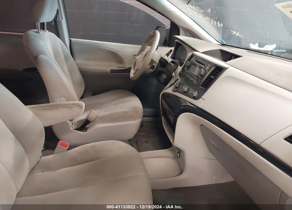 2013 TOYOTA SIENNA L V6 7 PASSENGER VIN: 5TDZK3DC1DS282384