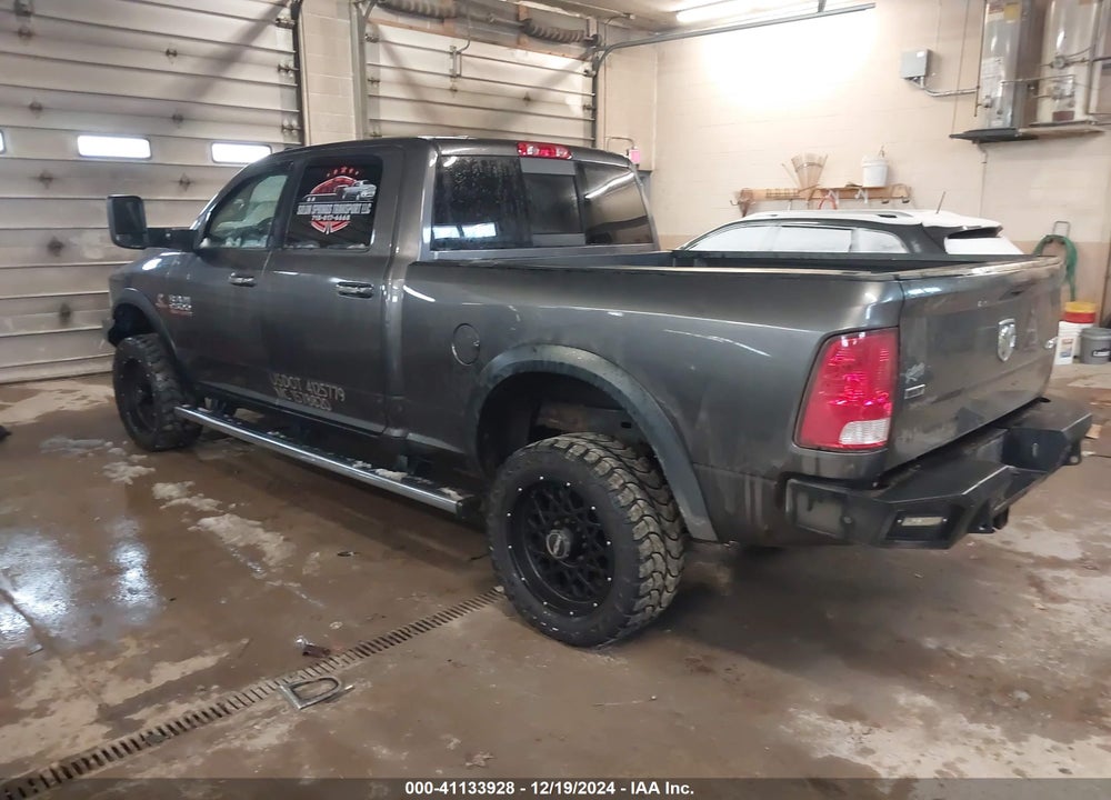 2015 RAM 2500 SLT VIN: 3C6UR5DL4FG536230