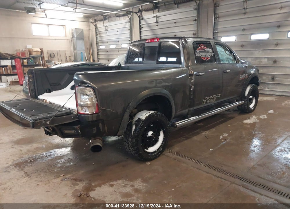 2015 RAM 2500 SLT VIN: 3C6UR5DL4FG536230