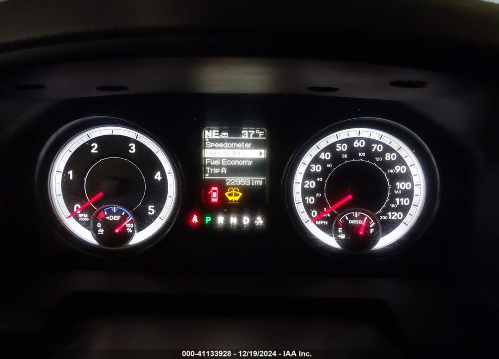 2015 RAM 2500 SLT VIN: 3C6UR5DL4FG536230