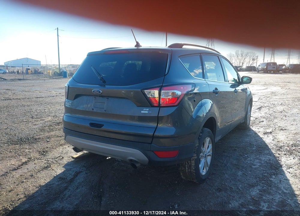 2018 FORD ESCAPE SE VIN: 1FMCU9GD7JUB23105