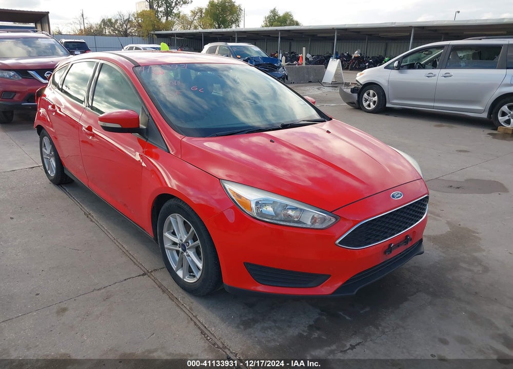 2016 FORD FOCUS SE VIN: 1FADP3K24GL264043