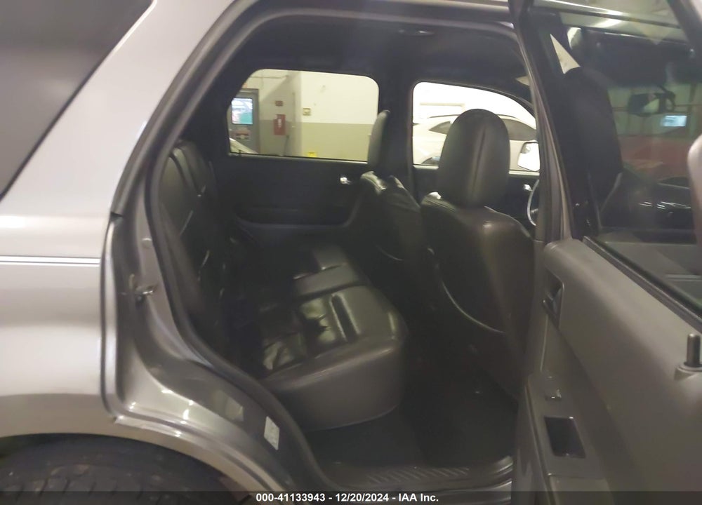 2010 FORD ESCAPE LIMITED VIN: 1FMCU9EG8AKD11933