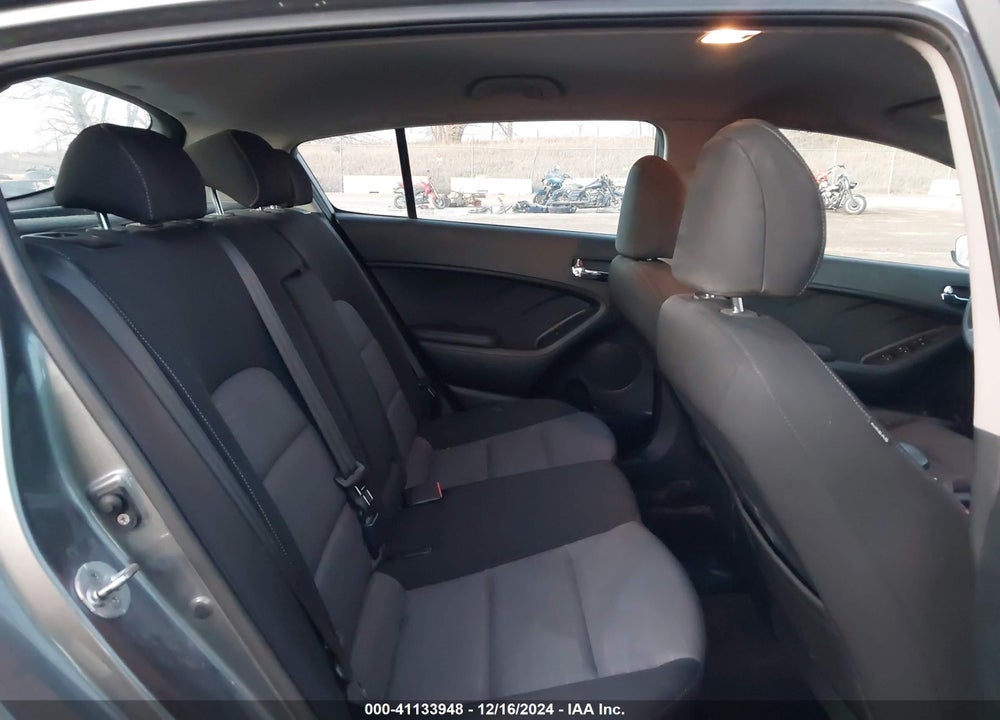 2016 KIA FORTE LX VIN: KNAFK5A86G5637426