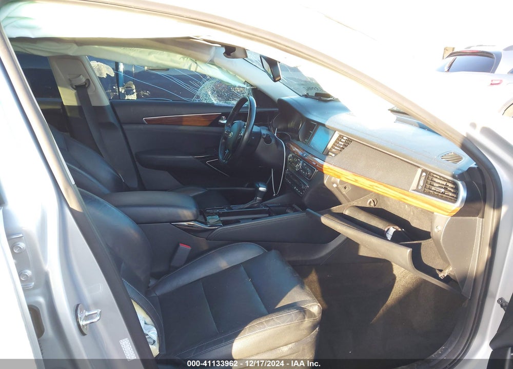 2017 KIA CADENZA PREMIUM VIN: KNALC4J14H5090560