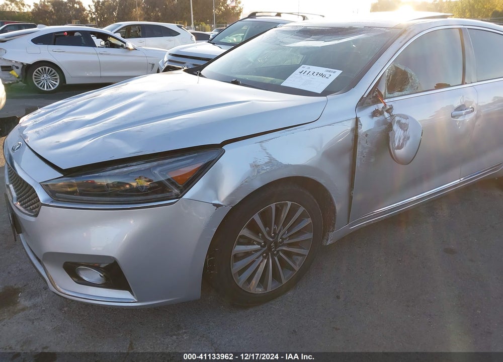 2017 KIA CADENZA PREMIUM VIN: KNALC4J14H5090560