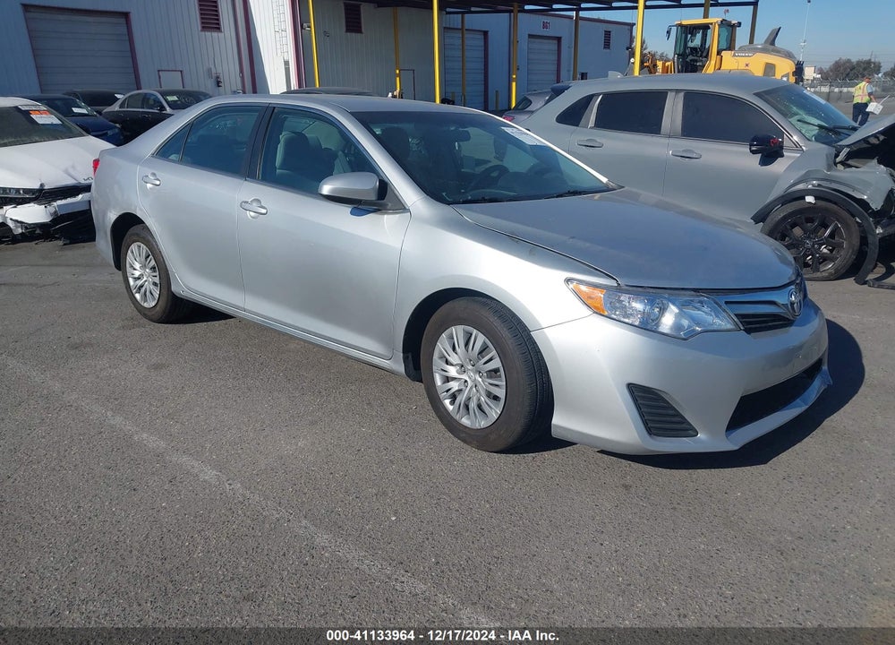 2014 TOYOTA CAMRY LE VIN: 4T4BF1FK8ER395715