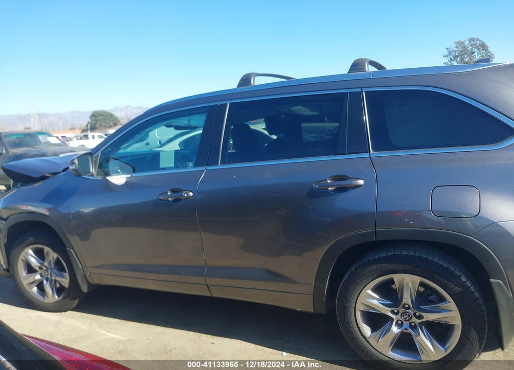 2018 TOYOTA HIGHLANDER LIMITED VIN: 5TDDZRFH9JS886178