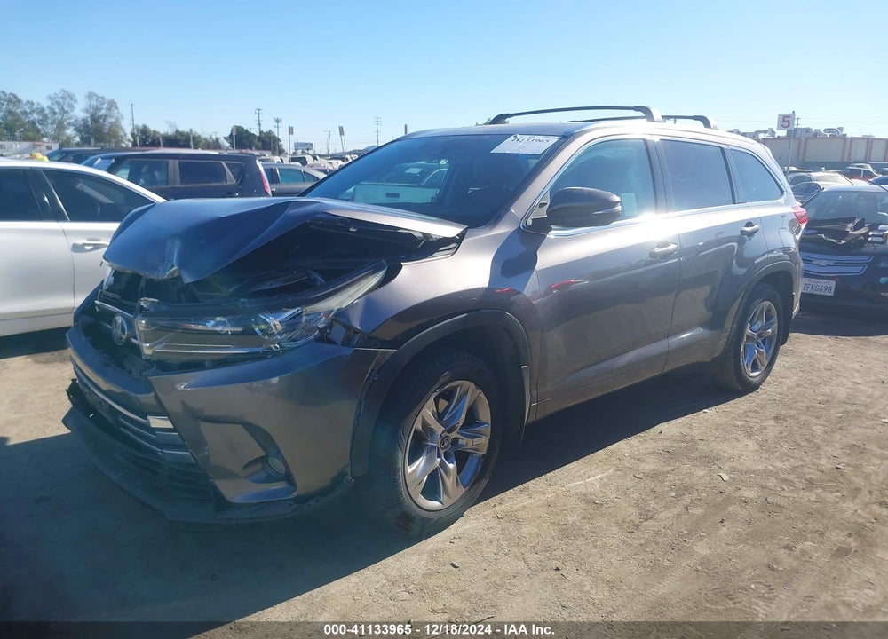 2018 TOYOTA HIGHLANDER LIMITED VIN: 5TDDZRFH9JS886178