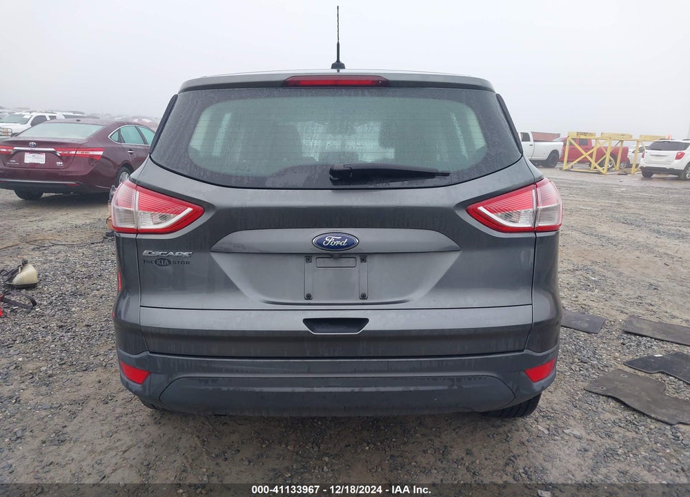 2015 FORD ESCAPE S VIN: 1FMCU0F75FUA06248