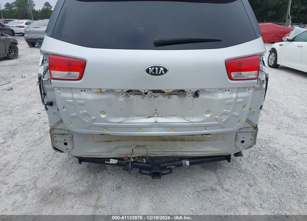 2016 KIA SEDONA LX VIN: KNDMB5C12G6202875