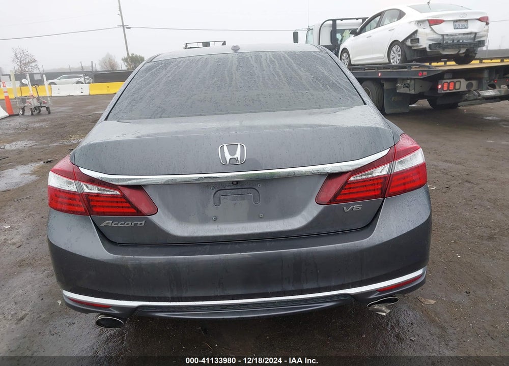 2016 HONDA ACCORD EX-L V-6 VIN: 1HGCR3F8XGA033854