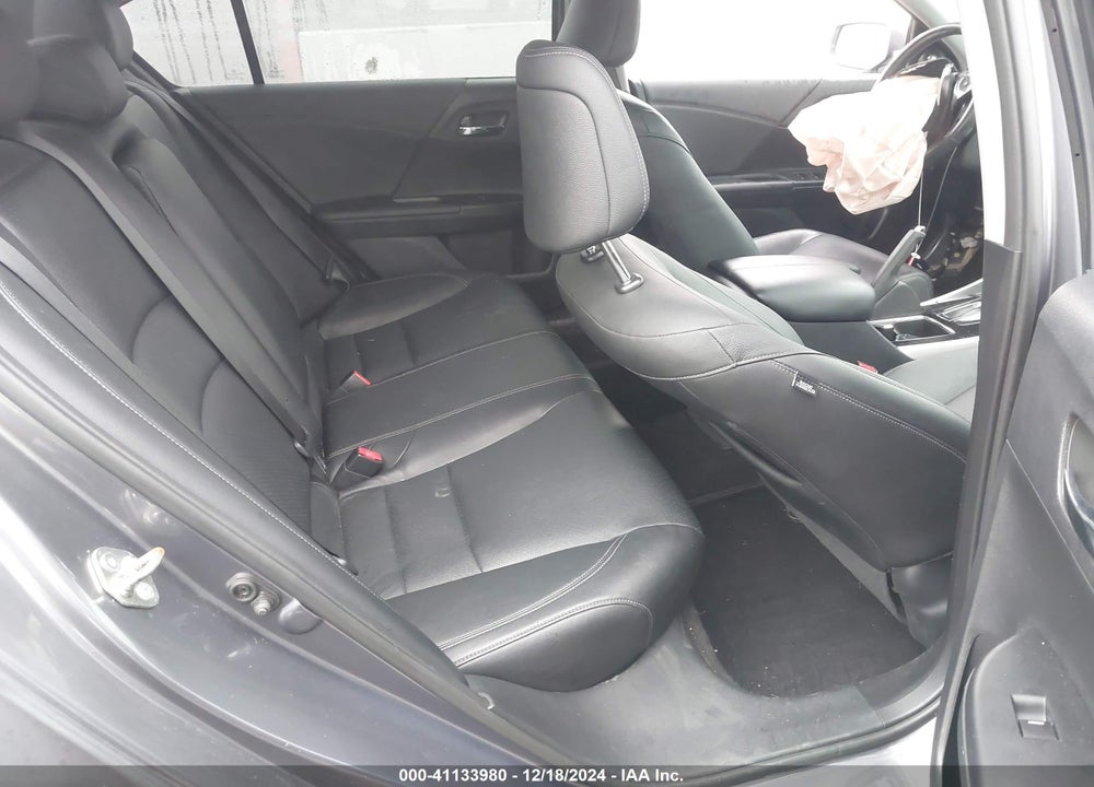 2016 HONDA ACCORD EX-L V-6 VIN: 1HGCR3F8XGA033854