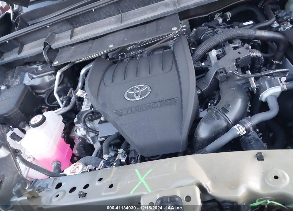 2024 TOYOTA HIGHLANDER XLE VIN: 5TDKDRAH0RS051191