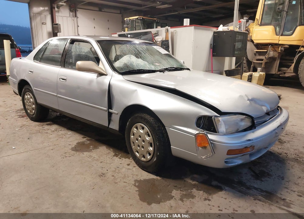 1995 TOYOTA CAMRY LE VIN: JT2SK12E6S0334921