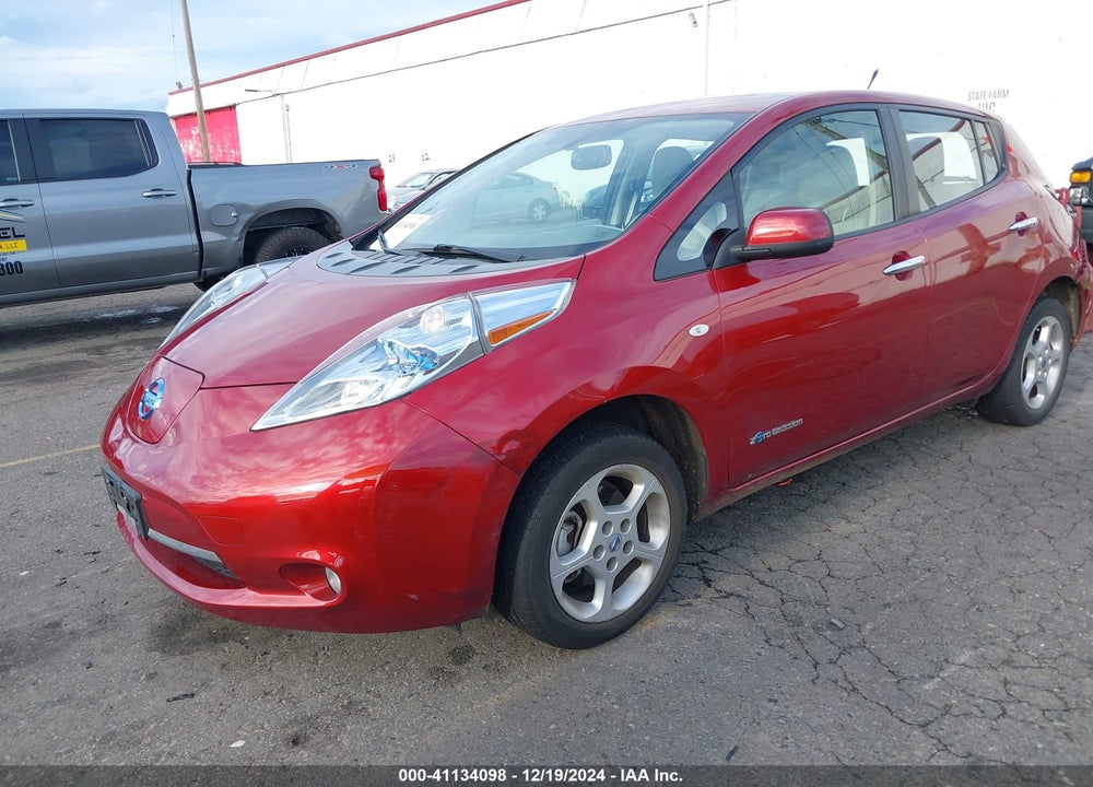 2011 NISSAN LEAF VIN: JN1AZ0CPXBT003706