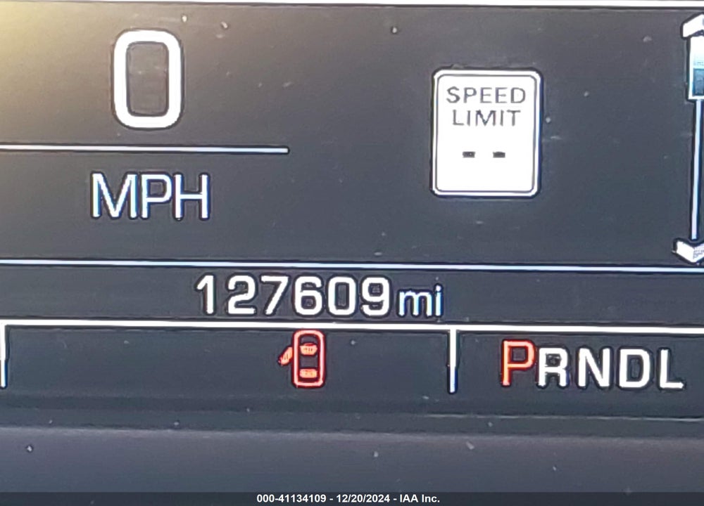 2019 GMC YUKON XL SLT VIN: 1GKS2GKC4KR330018