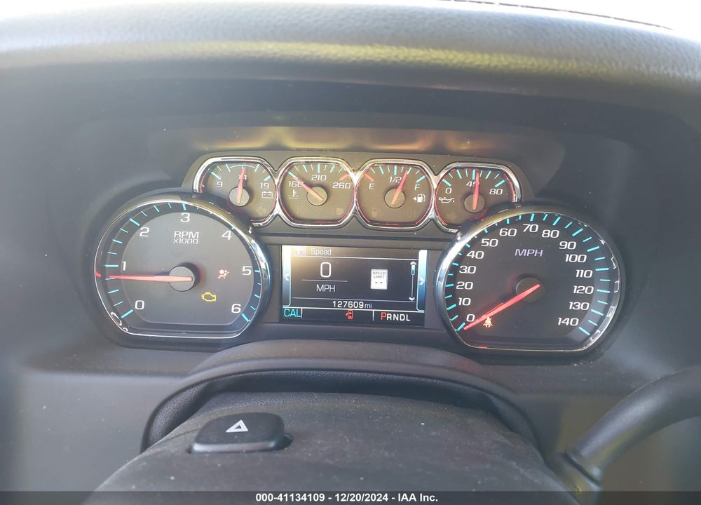 2019 GMC YUKON XL SLT VIN: 1GKS2GKC4KR330018