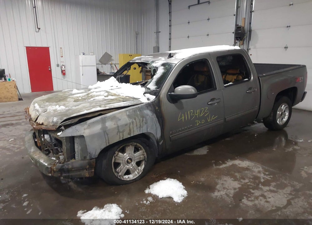 2013 CHEVROLET SILVERADO VIN: 3GCPKSE74DG221726