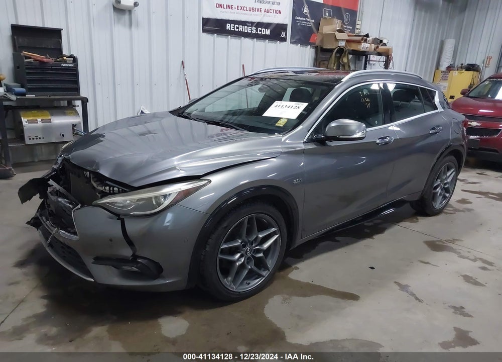 2017 INFINITI QX30 PREMIUM VIN: SJKCH5CP5HA035650