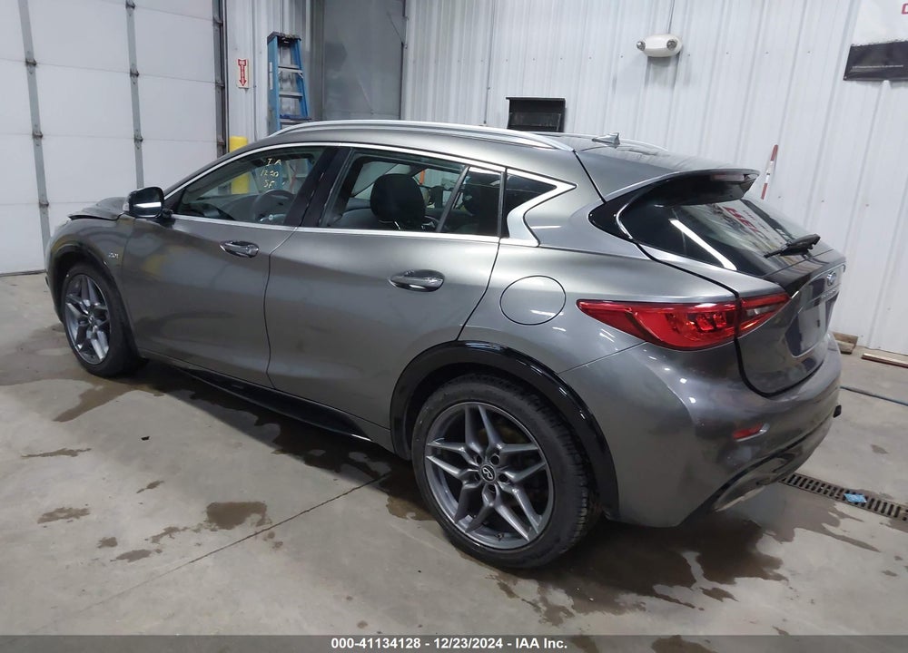 2017 INFINITI QX30 PREMIUM VIN: SJKCH5CP5HA035650