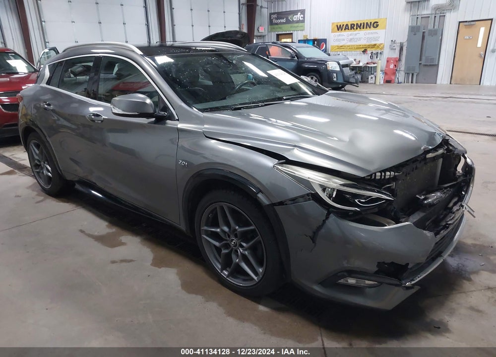 2017 INFINITI QX30 PREMIUM VIN: SJKCH5CP5HA035650