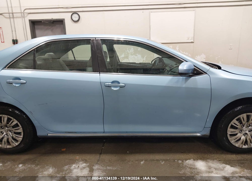 2013 TOYOTA CAMRY LE VIN: 4T1BF1FKXDU657579